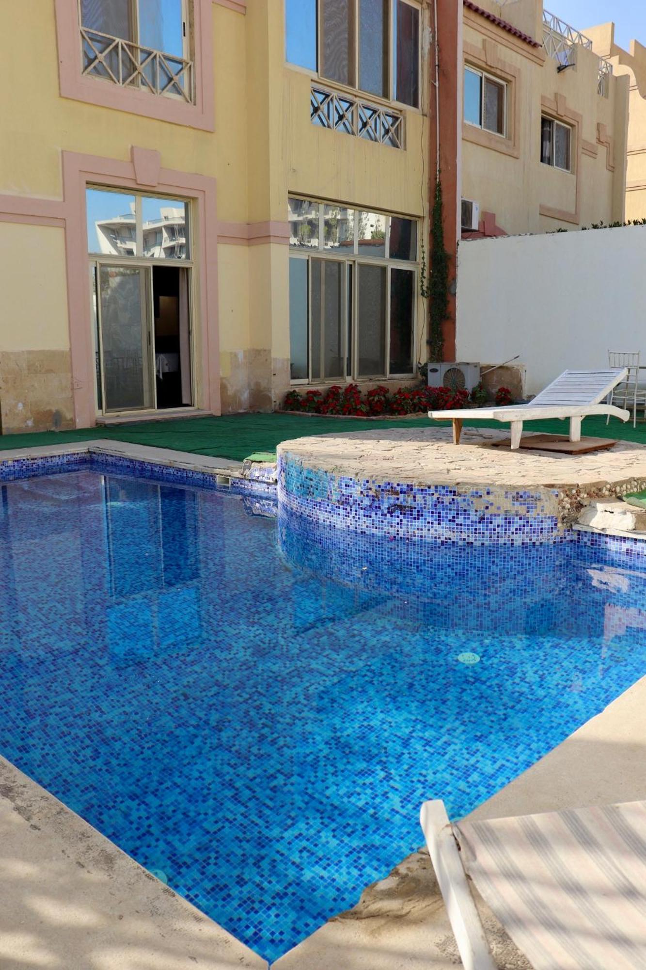 K Boutique Hotel Medspa-Pyramids & Grand Egyptian Museum Ghatati Exteriör bild