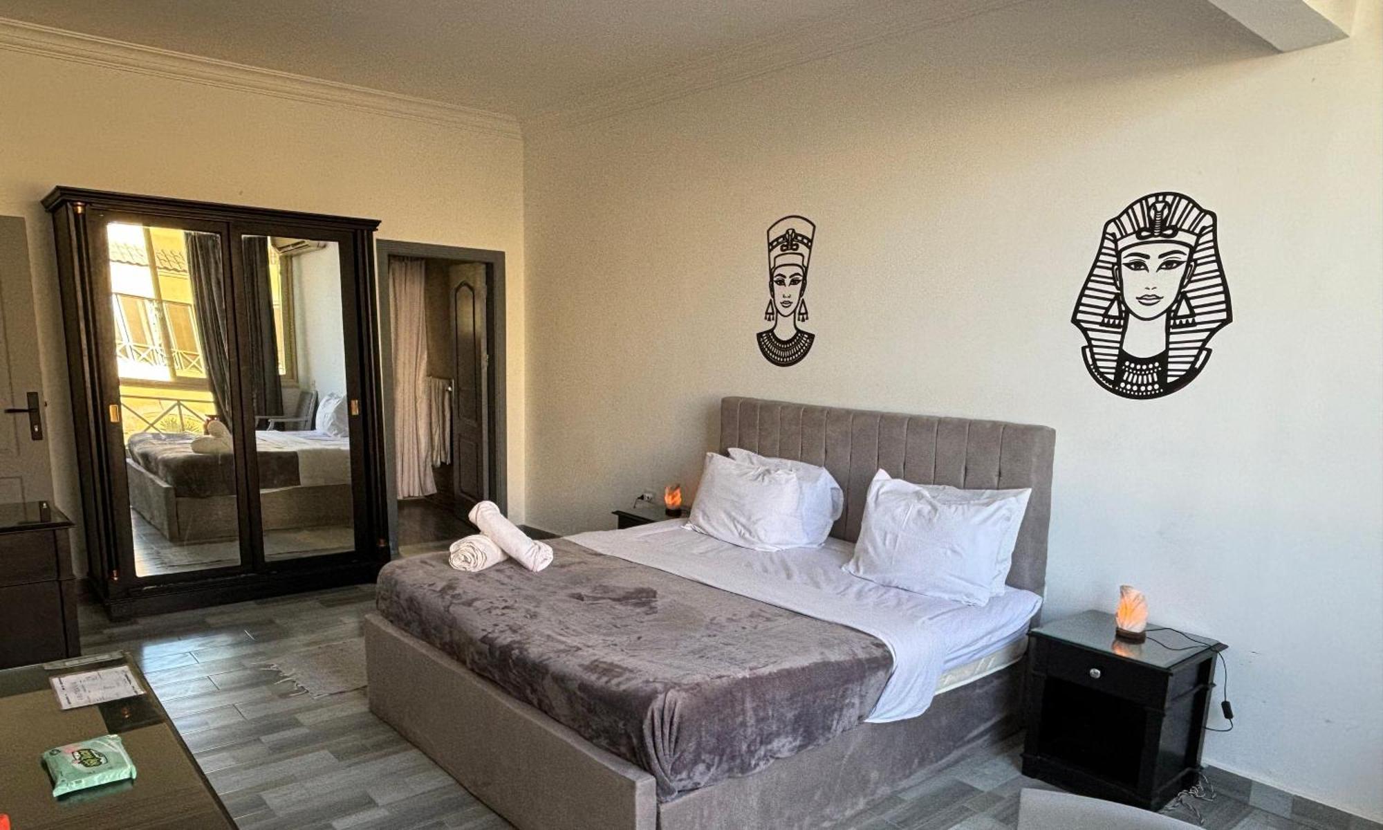 K Boutique Hotel Medspa-Pyramids & Grand Egyptian Museum Ghatati Exteriör bild