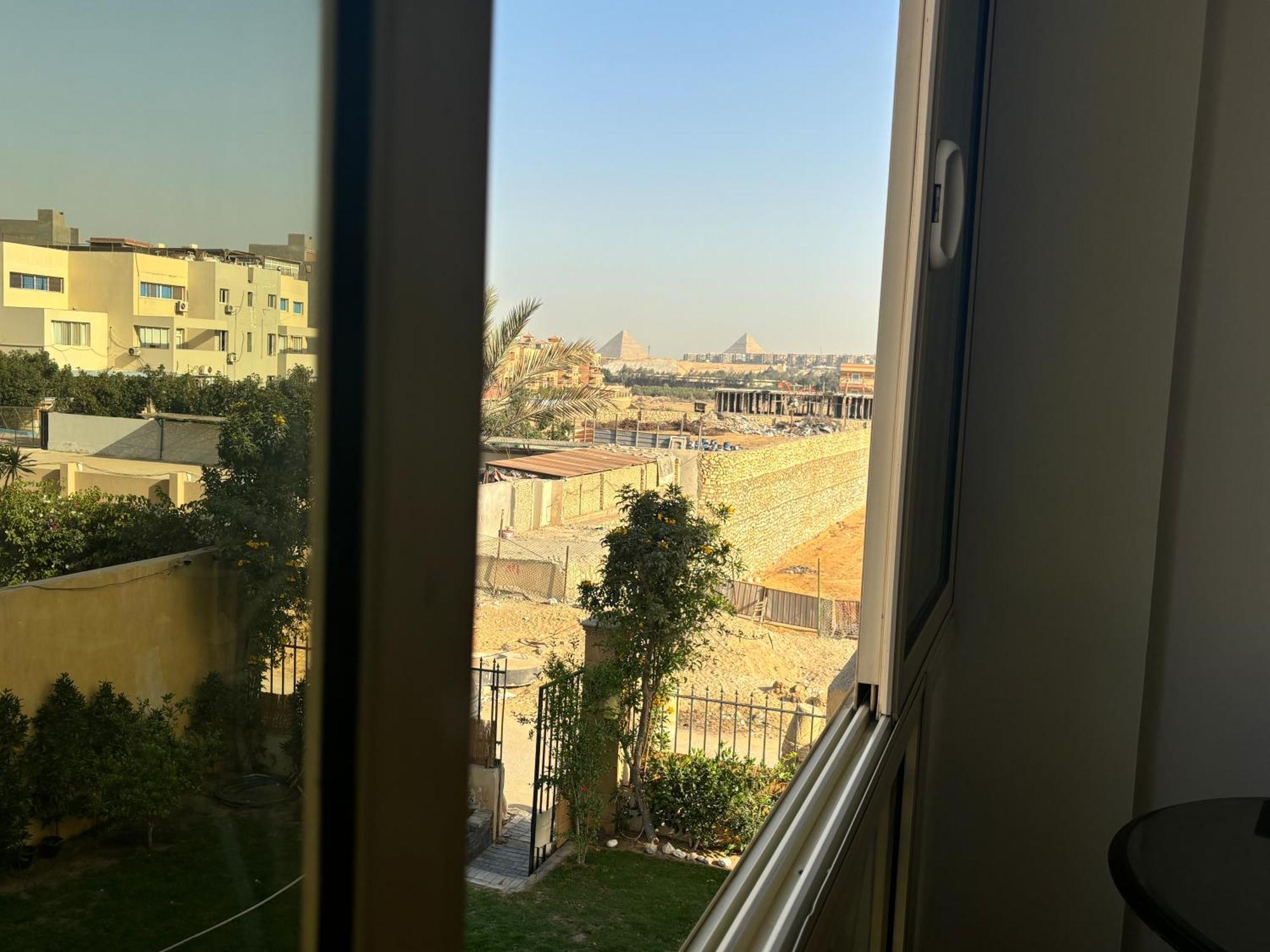 K Boutique Hotel Medspa-Pyramids & Grand Egyptian Museum Ghatati Exteriör bild