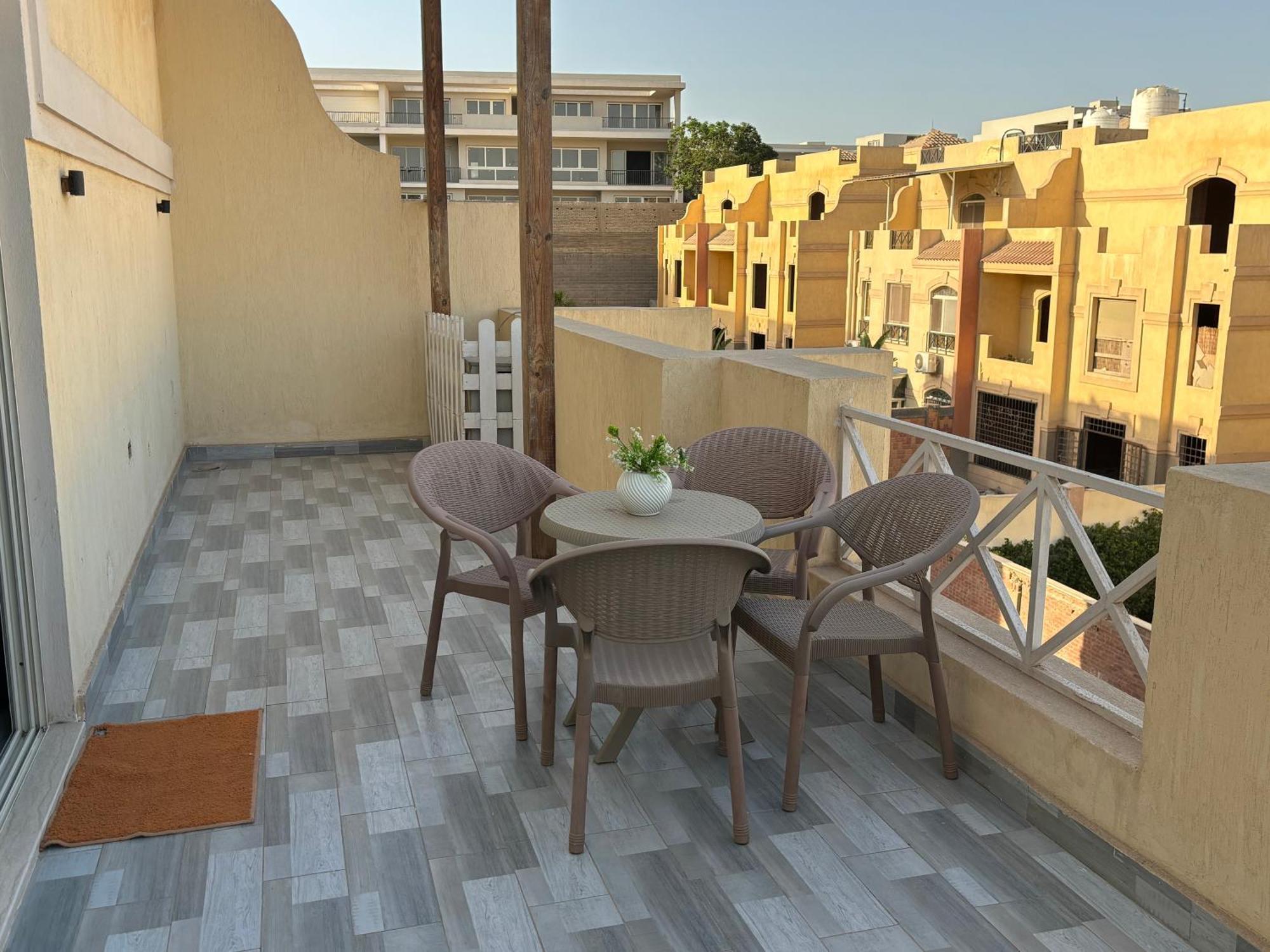 K Boutique Hotel Medspa-Pyramids & Grand Egyptian Museum Ghatati Exteriör bild